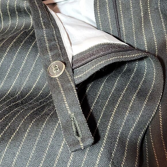 HARVE BENARD, WOMEN'S GREEN AND GOLD PINSTRIPE DRESS PANTS, SIZE 12, LIKE NEW - Picture 7 of 9